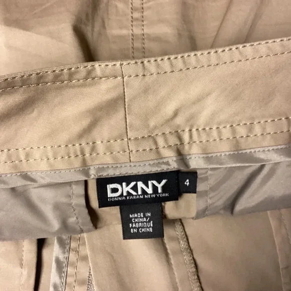 DKNY skirt womens SZ 4 Mini khaki safari neutral unquie fun zipper details - Picture 6 of 10